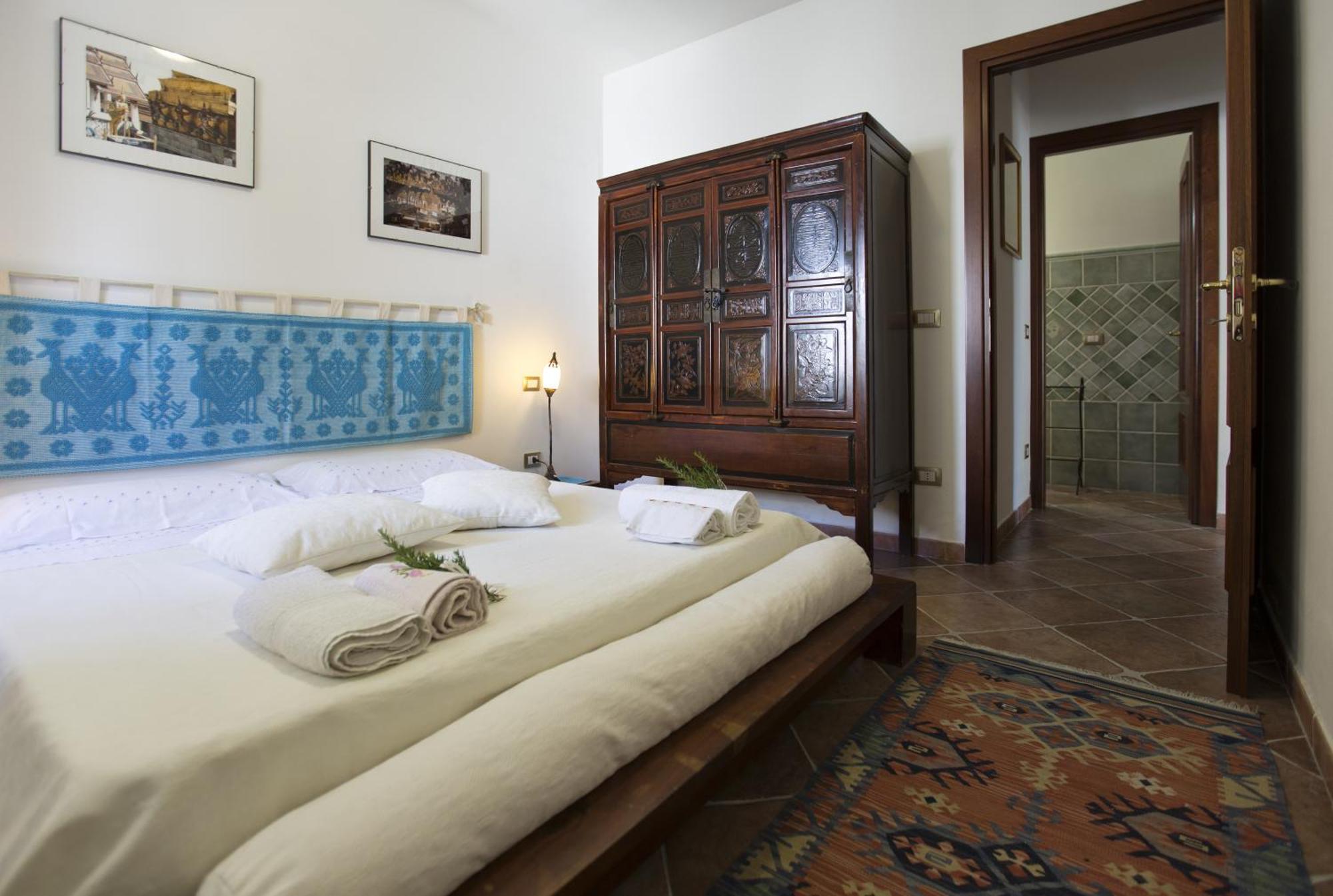 Palmas Bed & Breakfast 2*